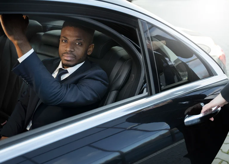 explore victoria with safe reliable cab services