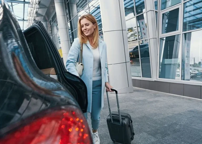 King's Cross Station Taxis to or from All London Airports