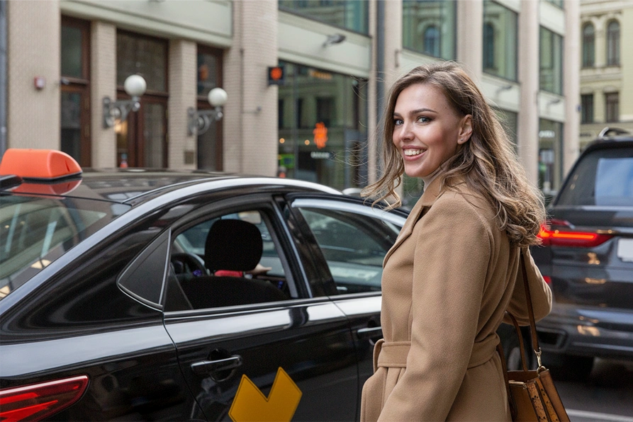 Convenient Norbury Taxi Transfers to Key London Stations