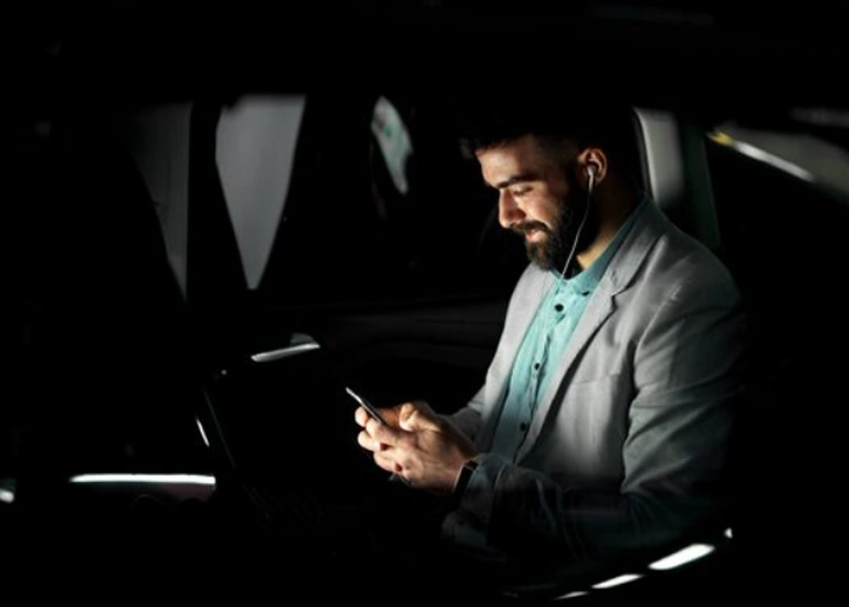 Easy, Reliable Brentford Cabs for Day & Night