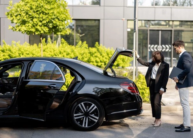 How Heathrow Terminal 5 Pickup Works