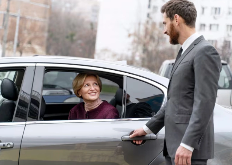 Pre-Booked Heathrow Terminal 4 Pickup Service